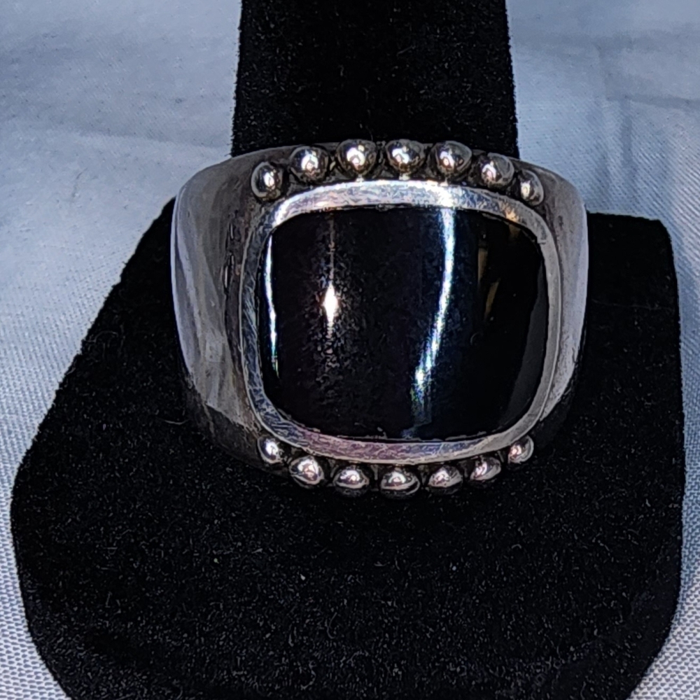 Vintage Black Stone & Sterling Silver Ring Sz 10